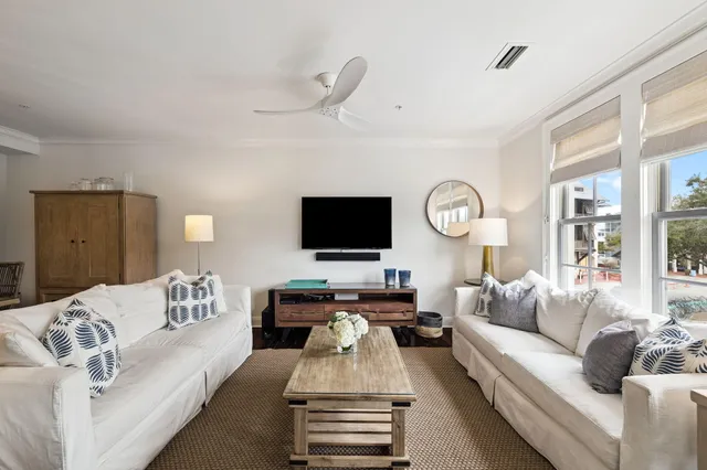 $2,075,000 | 104 North Barrett Square, Unit 2A, Rosemary Beach, FL 32461