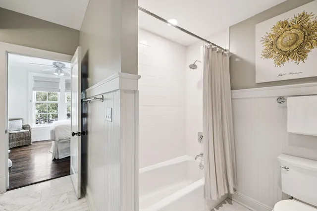 $2,075,000 | 104 North Barrett Square, Unit 2A, Rosemary Beach, FL 32461