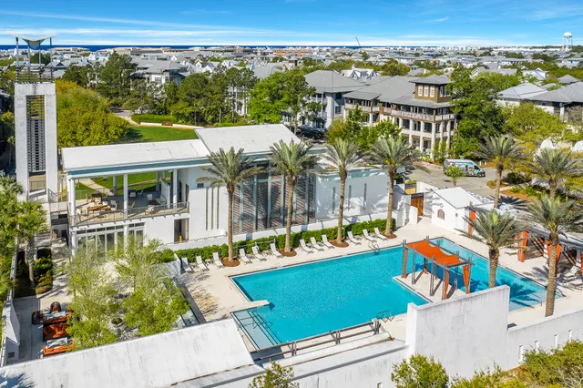 $2,075,000 | 104 North Barrett Square, Unit 2A, Rosemary Beach, FL 32461