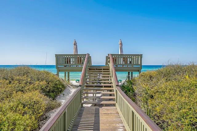 $2,075,000 | 104 North Barrett Square, Unit 2A, Rosemary Beach, FL 32461