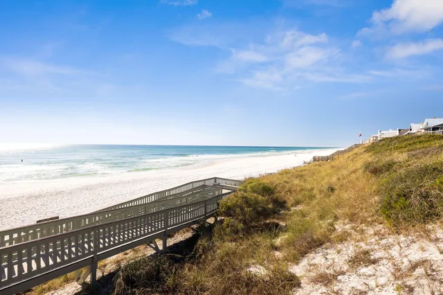 $2,075,000 | 104 North Barrett Square, Unit 2A, Rosemary Beach, FL 32461