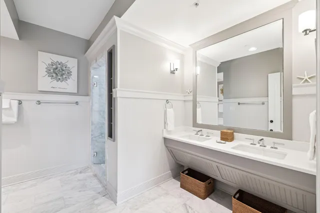 $2,075,000 | 104 North Barrett Square, Unit 2A, Rosemary Beach, FL 32461