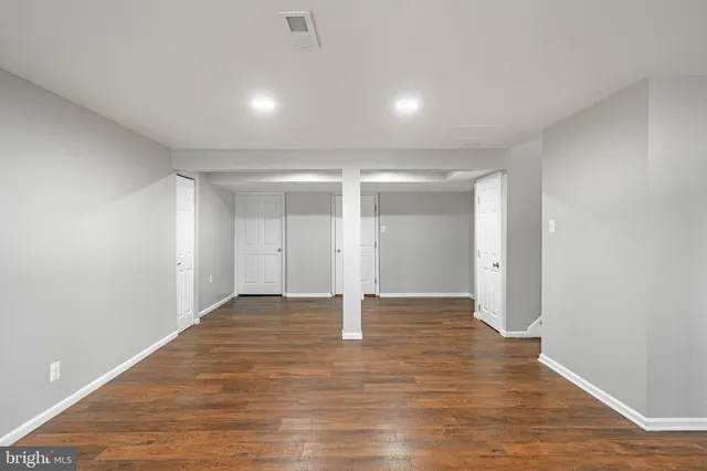 a view of empty room