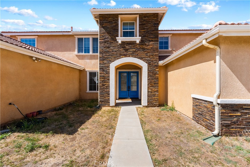 658 East Lago Lindo Road Palmdale, CA 93550 - Photo 5 of 73