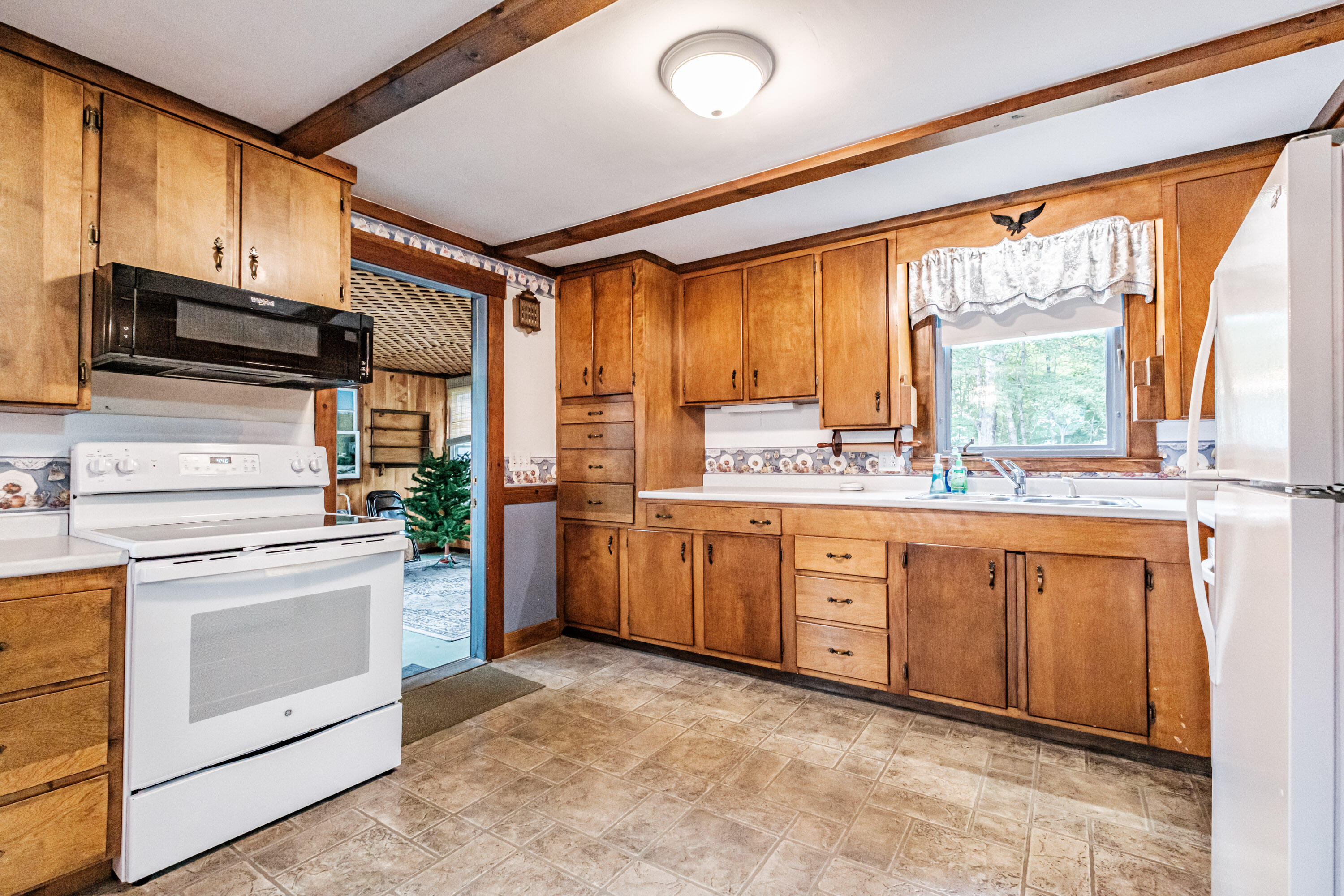 1222 Pequawket Trail Standish, ME 04085 - Photo 16 of 97 20250911gp-62021