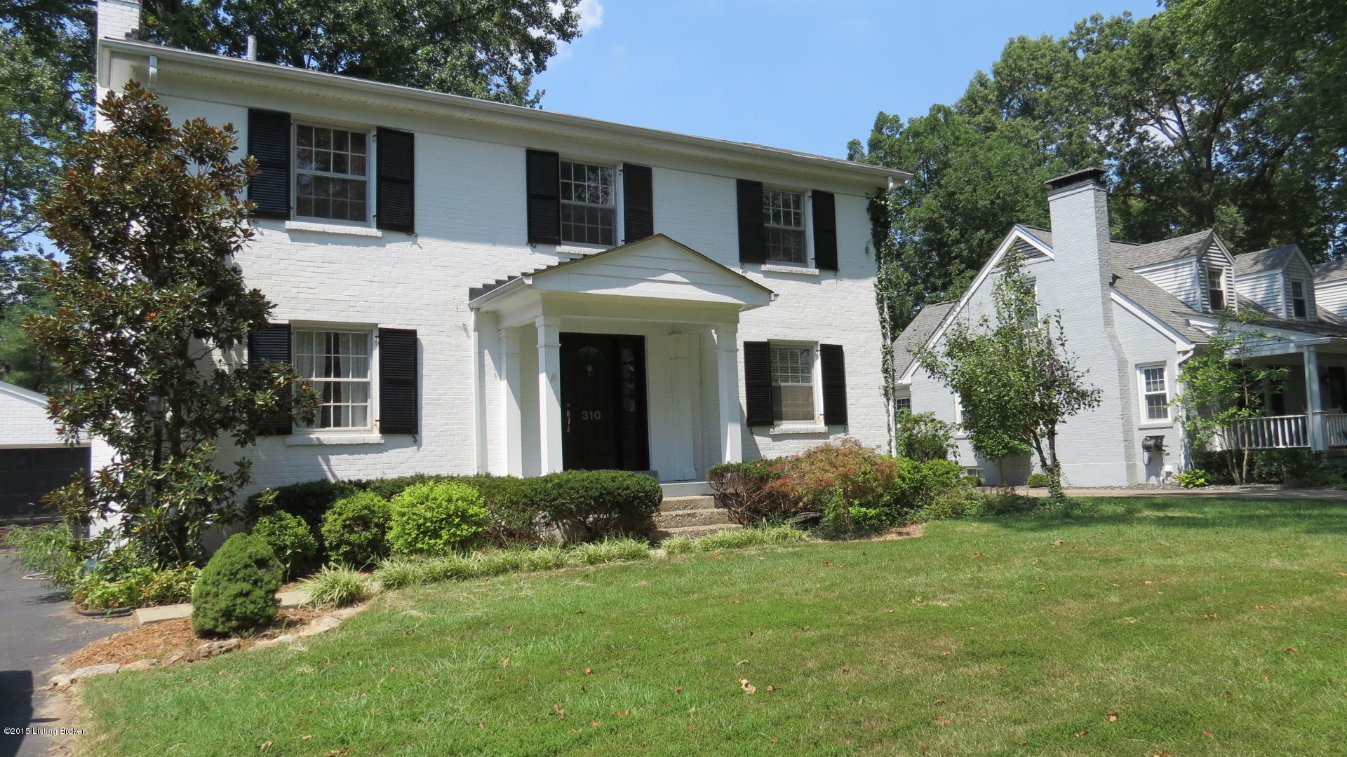 310 Ring Road Louisville, KY 40207 - Photo 2 of 22 IMG_0021