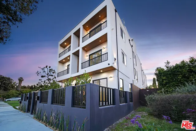 $6,495 | 1905 South Corning Street, Unit 2, Los Angeles, CA 90034