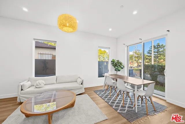 $6,495 | 1905 South Corning Street, Unit 2, Los Angeles, CA 90034