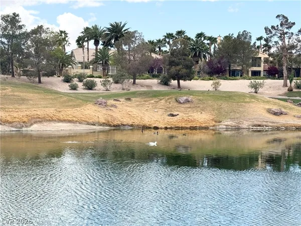 $2,300 | 73 Daisy Springs Court, Las Vegas, NV 89148