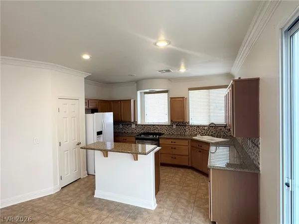 $2,300 | 73 Daisy Springs Court, Las Vegas, NV 89148