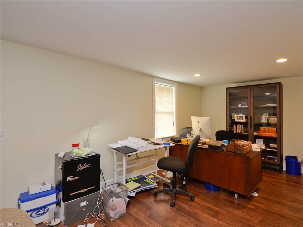 2050 Darrow Road Winston-Salem, NC 27101 - Photo 23 of 24 Gallery Image 23