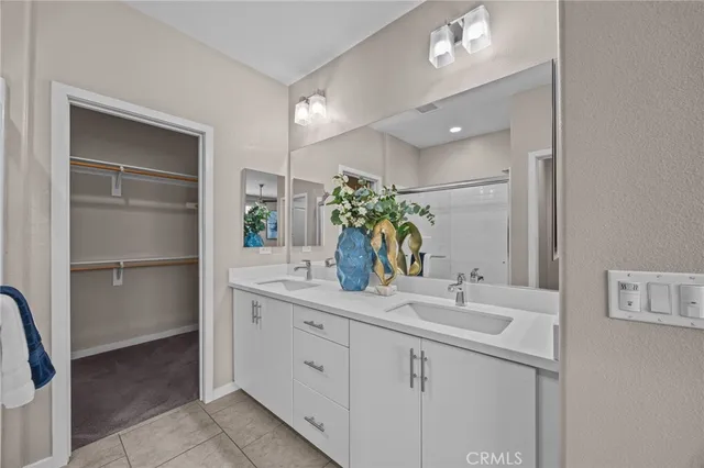 $638,000 | 762 Chandler Walk, Upland, CA 91786