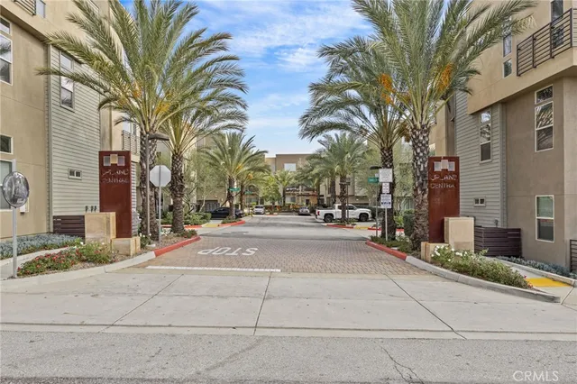 $638,000 | 762 Chandler Walk, Upland, CA 91786