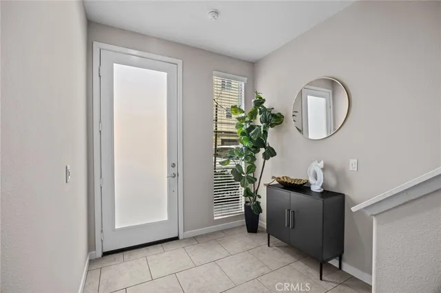 $638,000 | 762 Chandler Walk, Upland, CA 91786