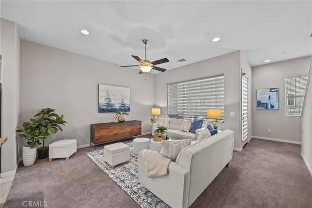 $638,000 | 762 Chandler Walk, Upland, CA 91786