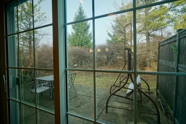 $3,600 | 384 Bentley Place, Buffalo Grove, IL 60089