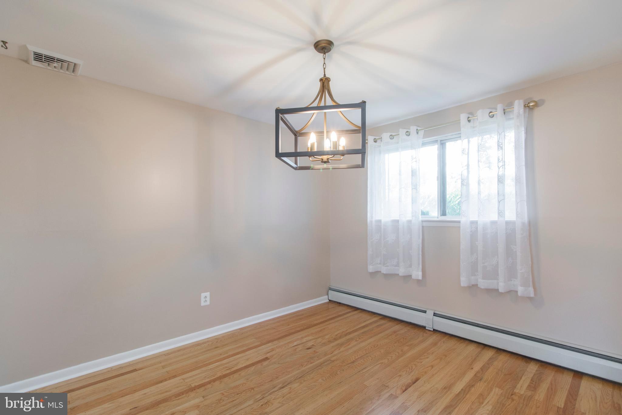 34 Sioux Road Doylestown, PA 18901 - Photo 9 of 51 Gallery Image 9