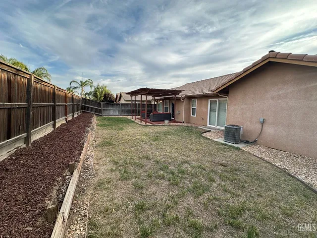 $400,000 | Undisclosed Address, Delano, CA 93215