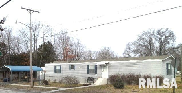 409 Main Street Buckner, IL 62819 - Photo 1 of 17 Gallery Image 1