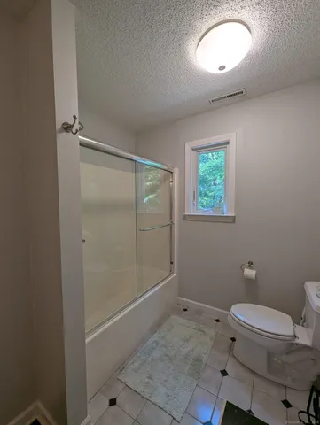 $739,999 | 80 Pine Hollow Drive, Middlebury, CT 06762