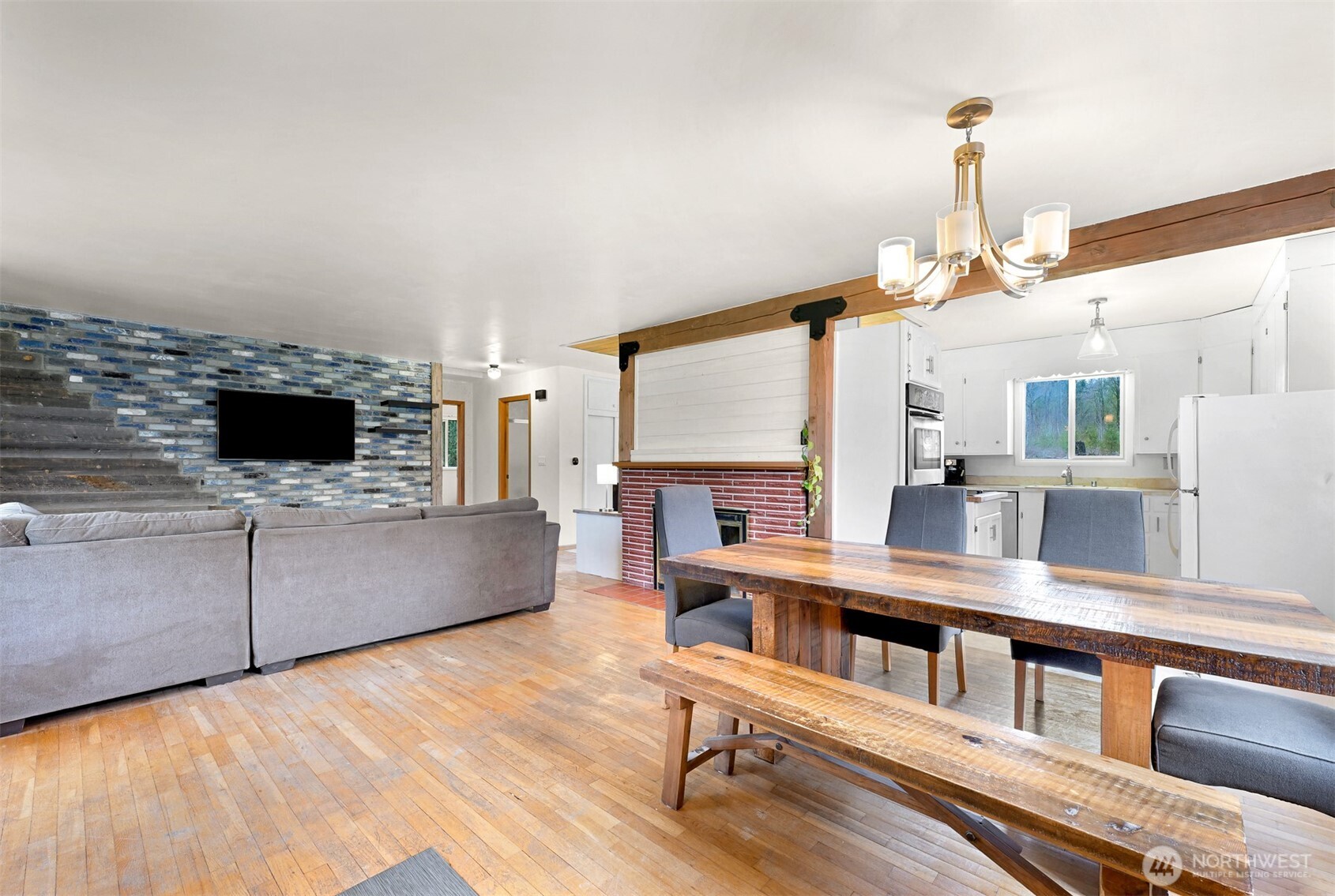 3302 Haynie Road Blaine, WA 98230 - Photo 3 of 39 Gallery Image 3