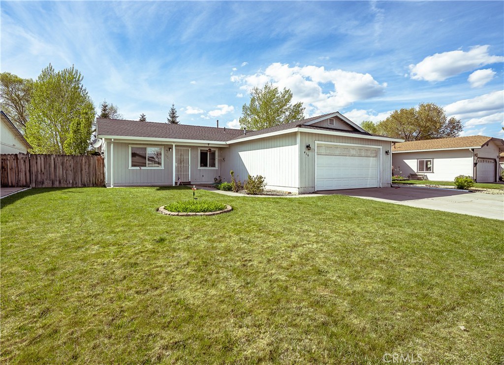 430 North Spring Street Susanville, CA 96130 - Photo 3 of 42