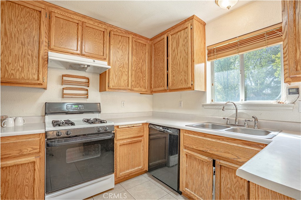 430 North Spring Street Susanville, CA 96130 - Photo 6 of 42