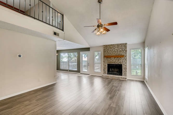 2201 Warfield Way Austin, TX 78728 - Photo 2 of 19 Large living room with vaulted ceiling