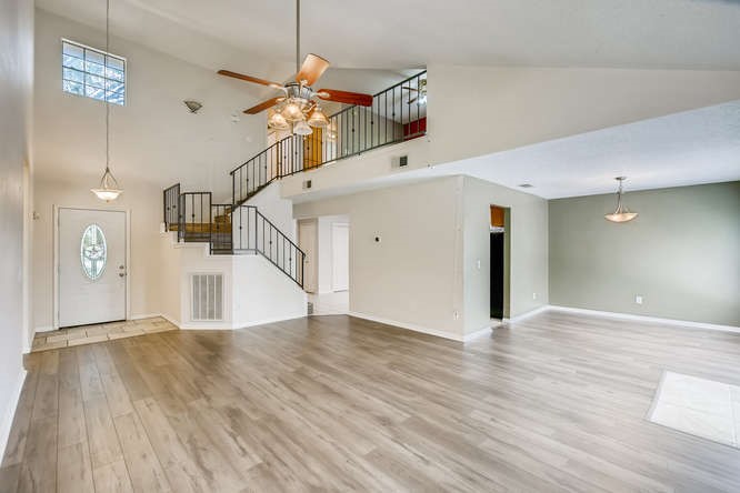 2201 Warfield Way Austin, TX 78728 - Photo 3 of 19