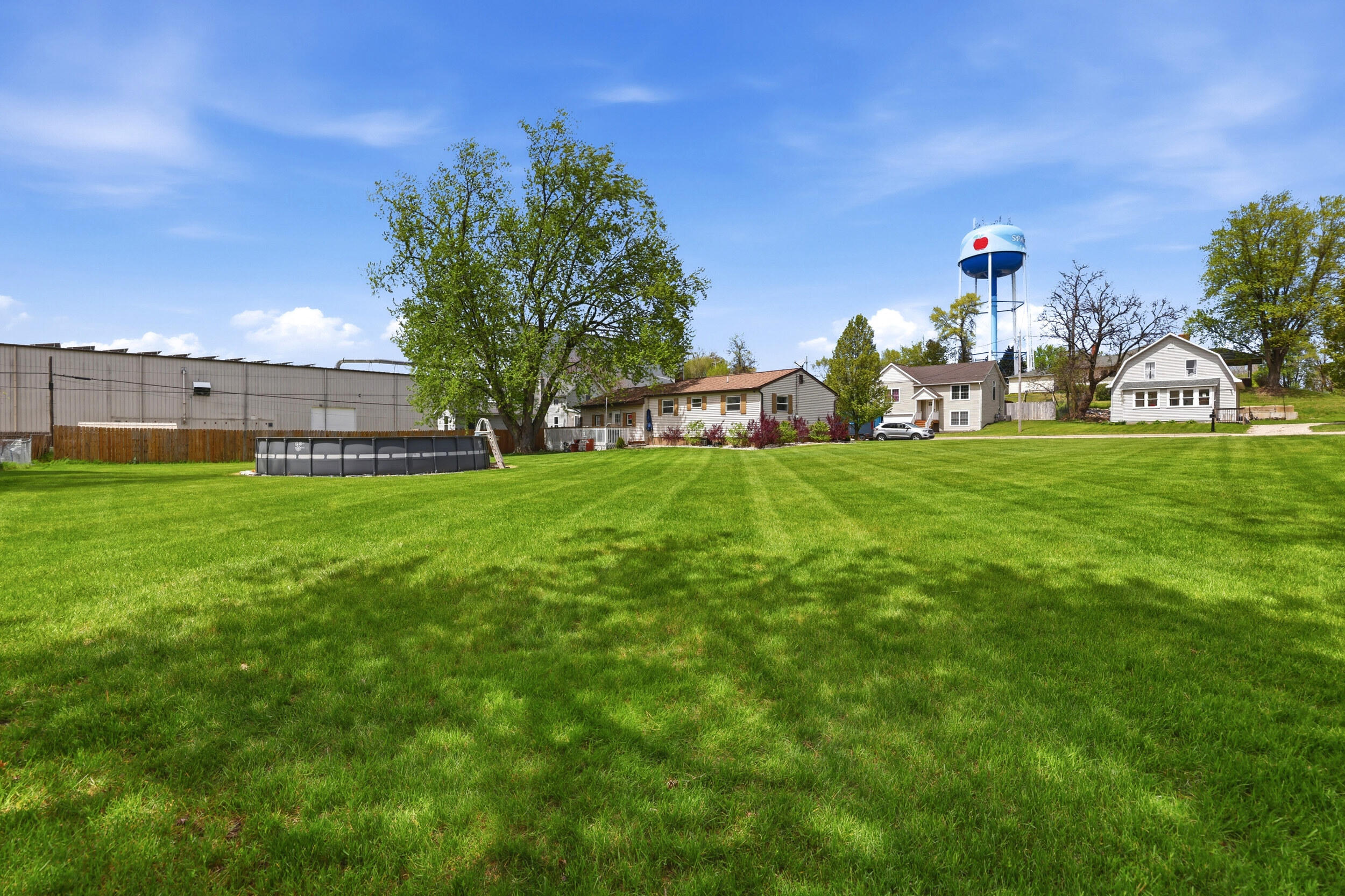 336 Clay Street Sparta, MI 49345 - Photo 32 of 40 336 clay st-036