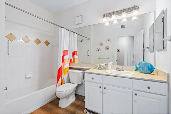 $565,000 | 105 Santiago Drive, Unit 102, Jupiter, FL 33458