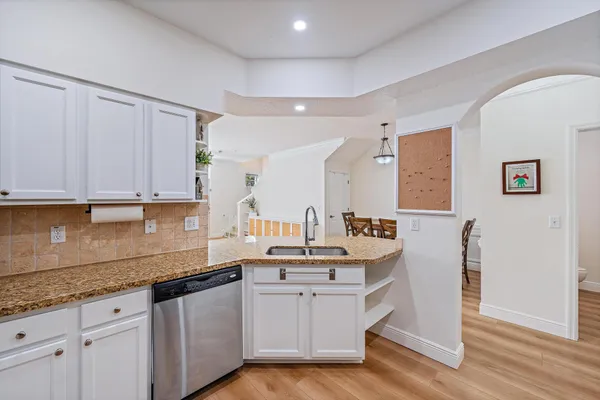 $565,000 | 105 Santiago Drive, Unit 102, Jupiter, FL 33458