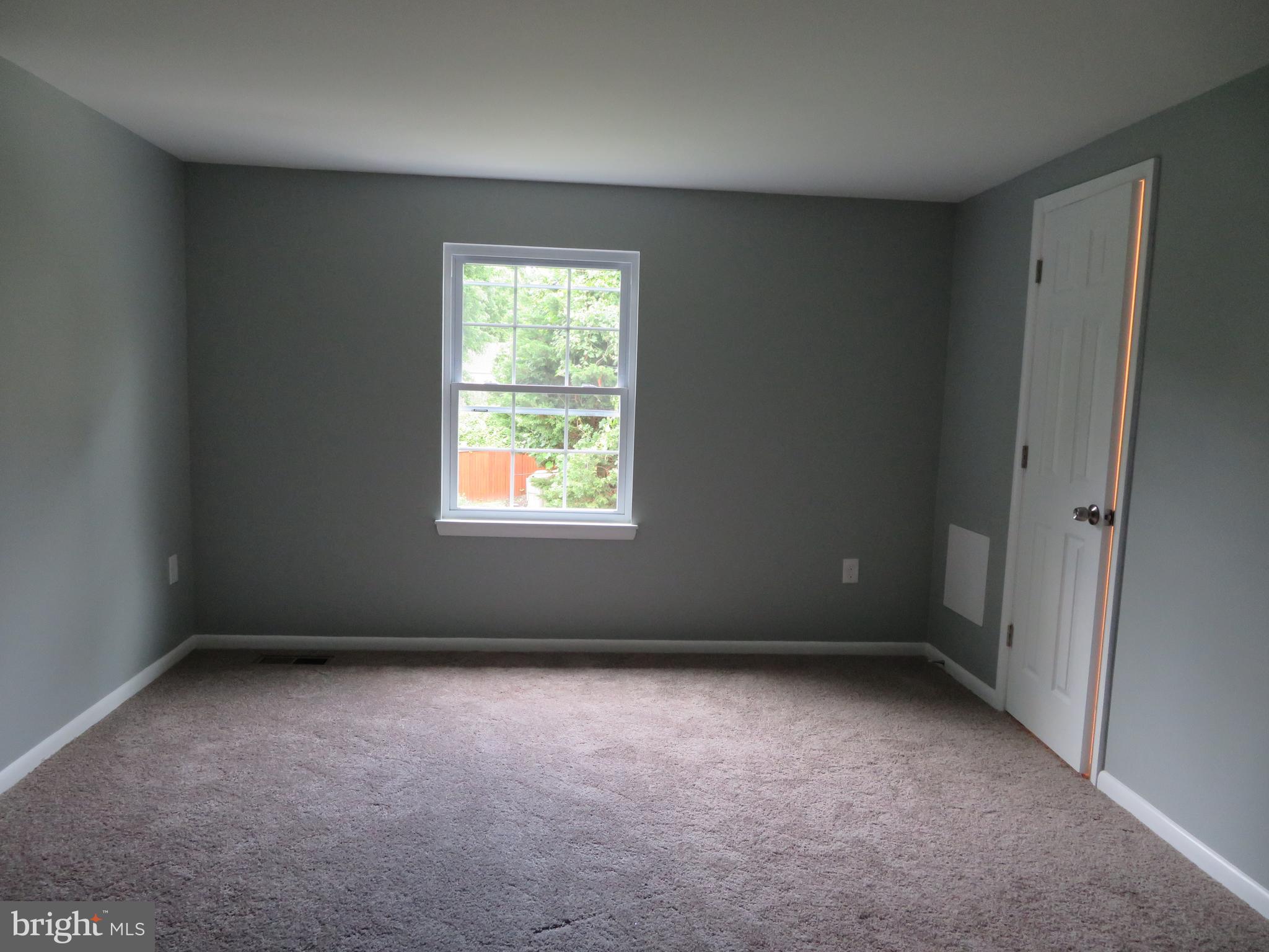 9703 Glen Avenue Silver Spring, MD 20910 - Photo 26 of 36