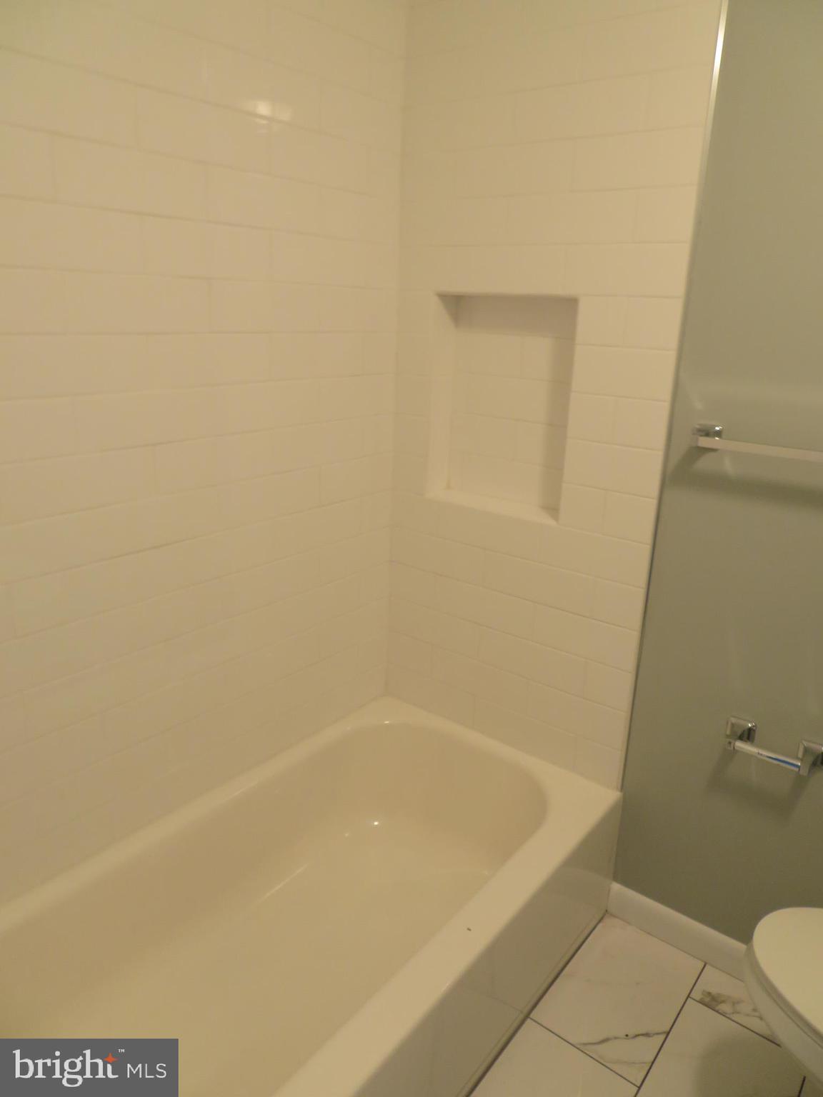 9703 Glen Avenue Silver Spring, MD 20910 - Photo 29 of 36