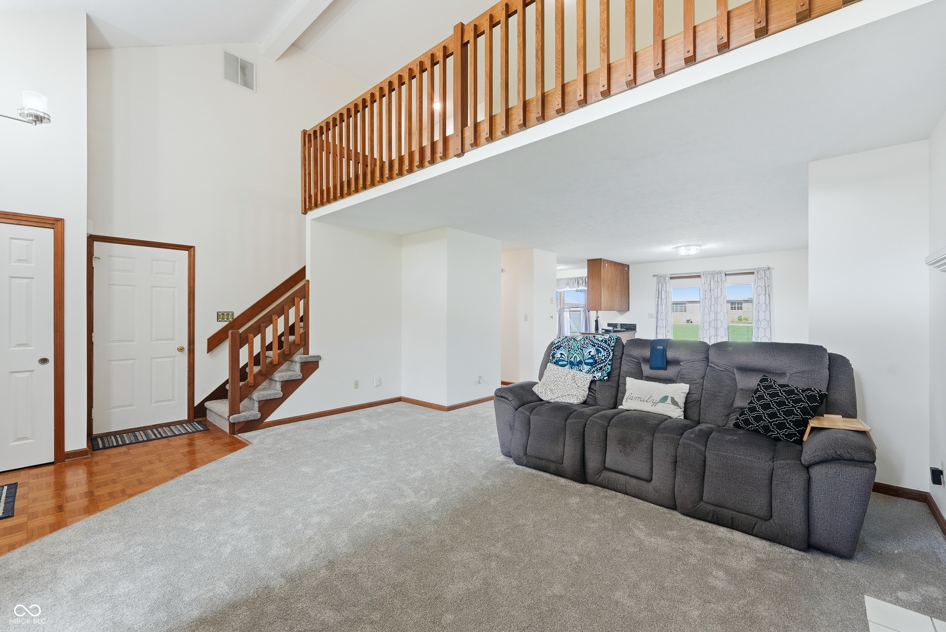 8749 Carriage Lane Pendleton, IN 46064 - Photo 9 of 44