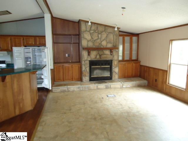 251 Berry Road Pelzer, SC 29669 - Photo 5 of 14