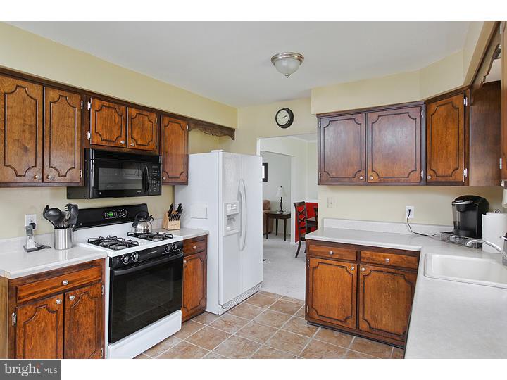 13 Stone River Road Clementon, NJ 08021 - Photo 9 of 17