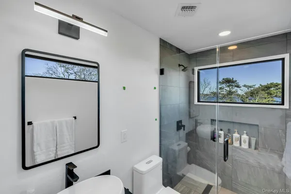 $150,000 | 10 Bay View Drive, Hampton Bays, NY 11946