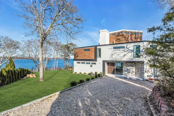 $150,000 | 10 Bay View Drive, Hampton Bays, NY 11946