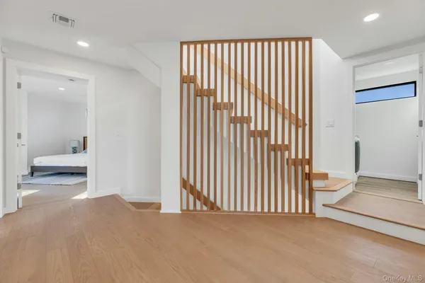 $150,000 | 10 Bay View Drive, Hampton Bays, NY 11946