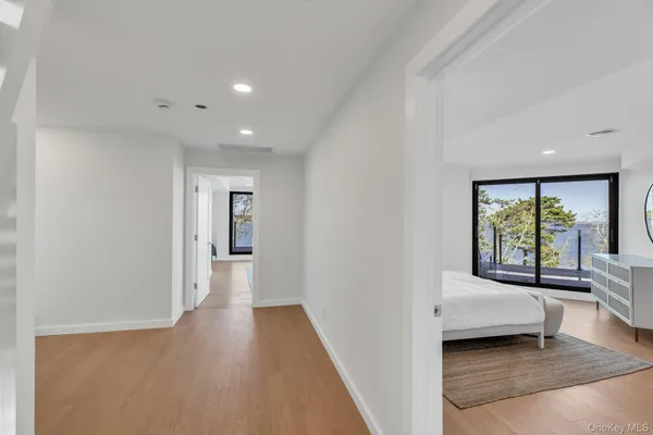 $150,000 | 10 Bay View Drive, Hampton Bays, NY 11946