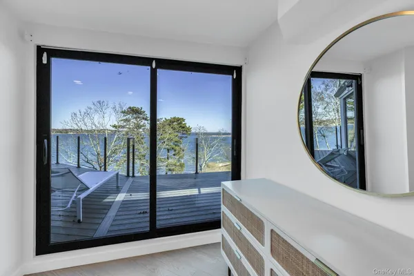 $150,000 | 10 Bay View Drive, Hampton Bays, NY 11946