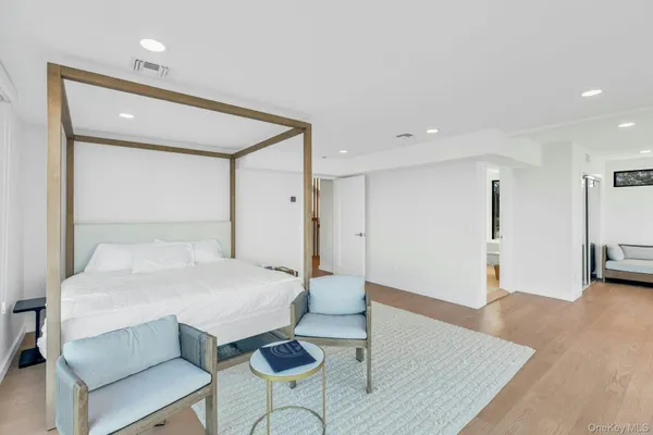 $150,000 | 10 Bay View Drive, Hampton Bays, NY 11946