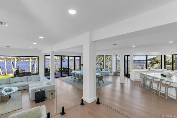 $150,000 | 10 Bay View Drive, Hampton Bays, NY 11946