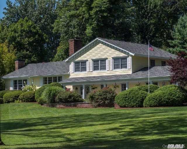 85 Lloyd Harbor Road Lloyd Neck, NY 11743 - Photo 1 of 1 Coastal Living in Lloyd Harbor