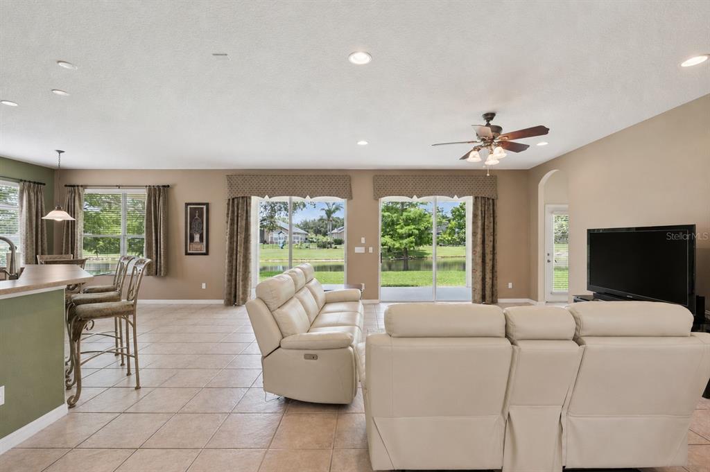 2582 Double Tree Place Oviedo, FL 32766 - Photo 10 of 65
