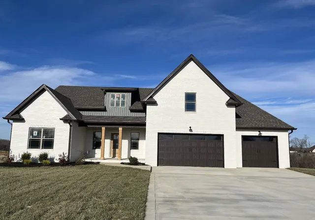 $595,000 | 1015 Linder Ridge Road, Woodlawn, TN 37191