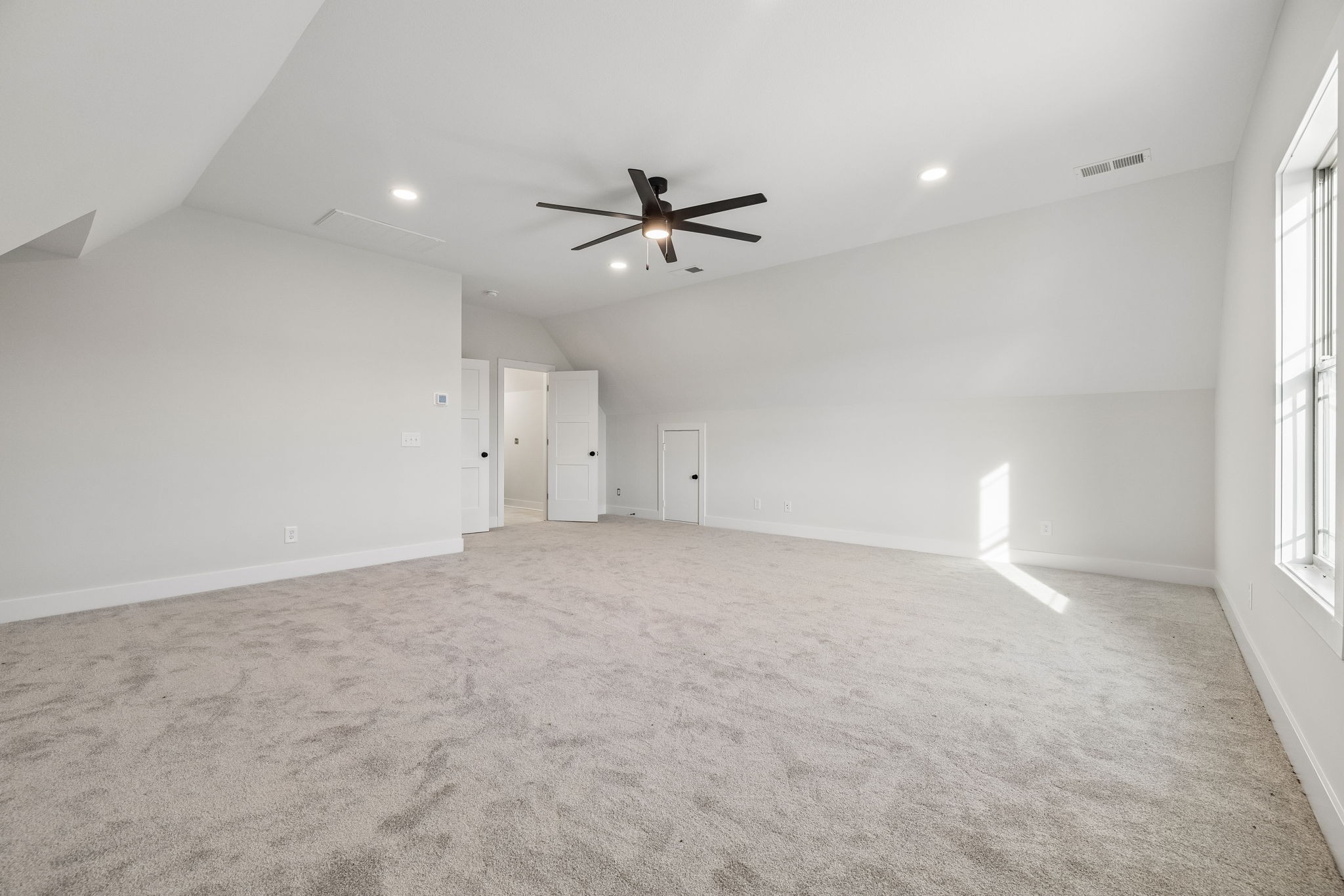 1015 Linder Ridge Road Woodlawn, TN 37191 - Photo 36 of 55 wooden floor in an empty room with a window