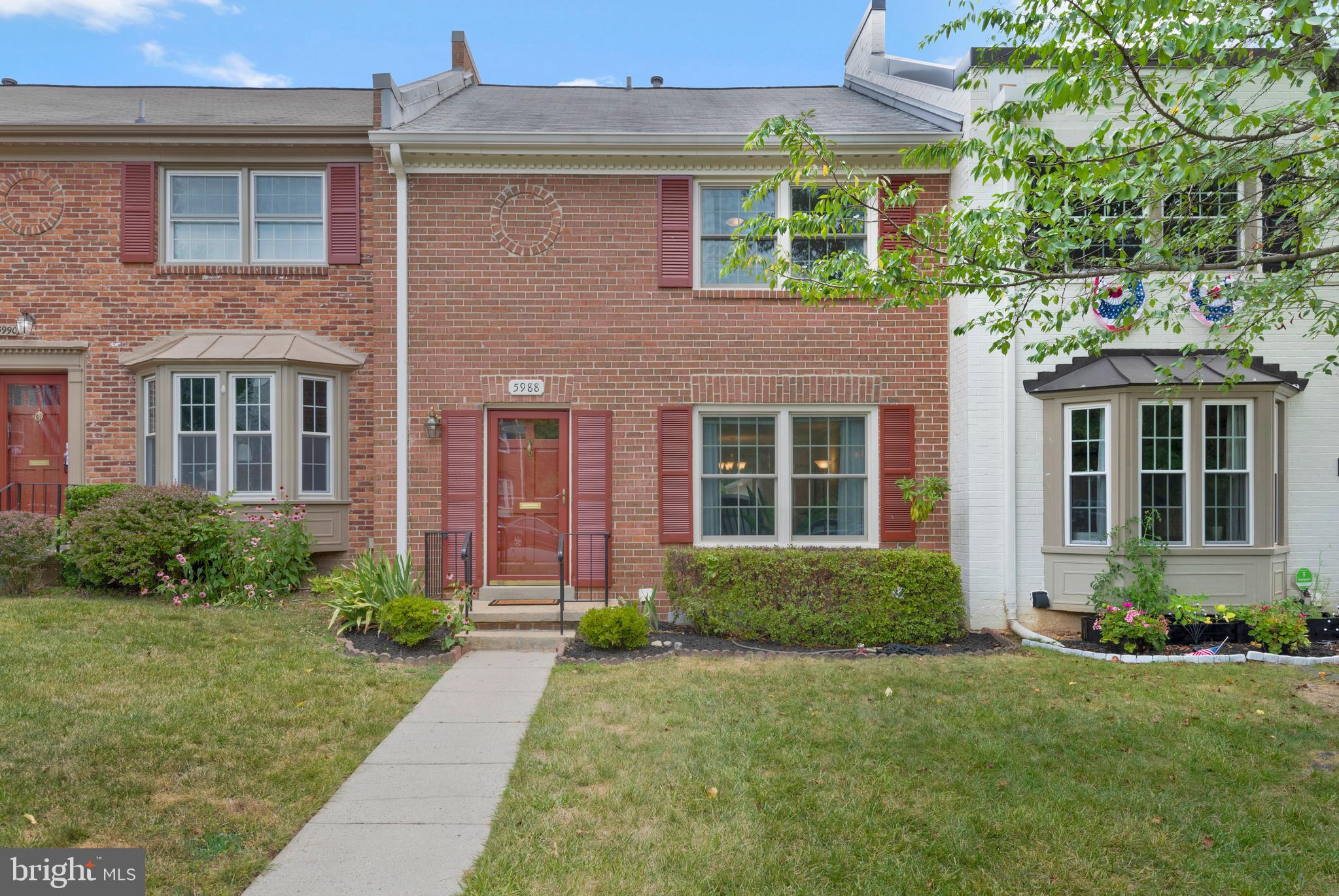 5988 Queenston Street Springfield, VA 22152 - Photo 1 of 50 Welcome to your new home!