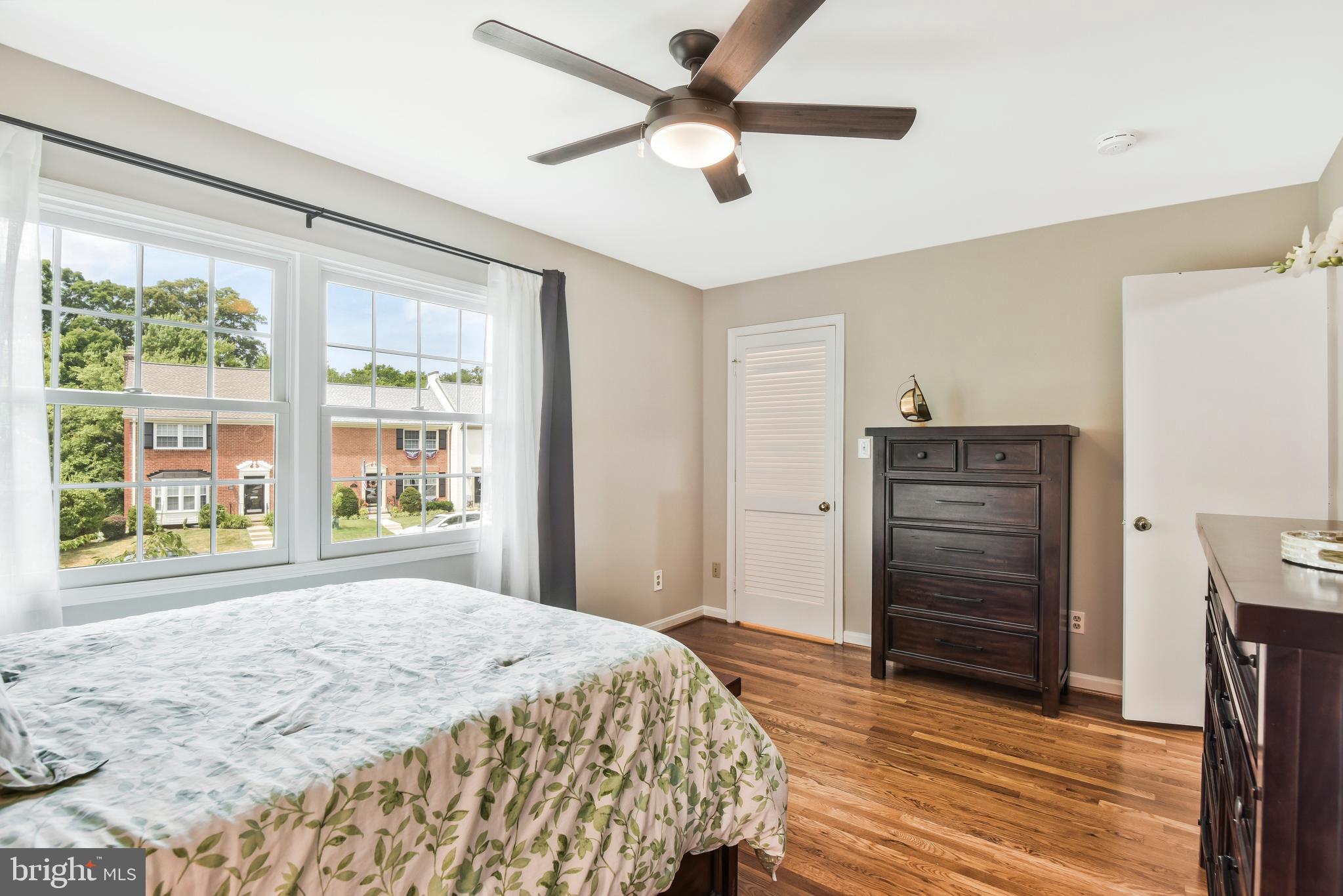 5988 Queenston Street Springfield, VA 22152 - Photo 24 of 50 Primary bedroom on gleaming hardwood floors